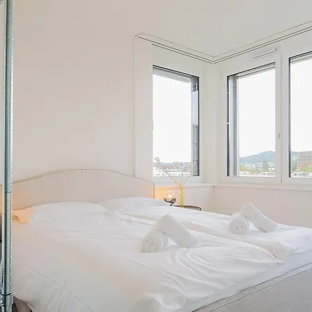 Modernes Hostel, In Shared Apartment, Wyba Living * St. Gallen