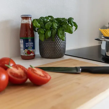 Δωμάτια σε οικογενειακή κατοικία Modernes Hostel, In Shared Apartment, Wyba Living